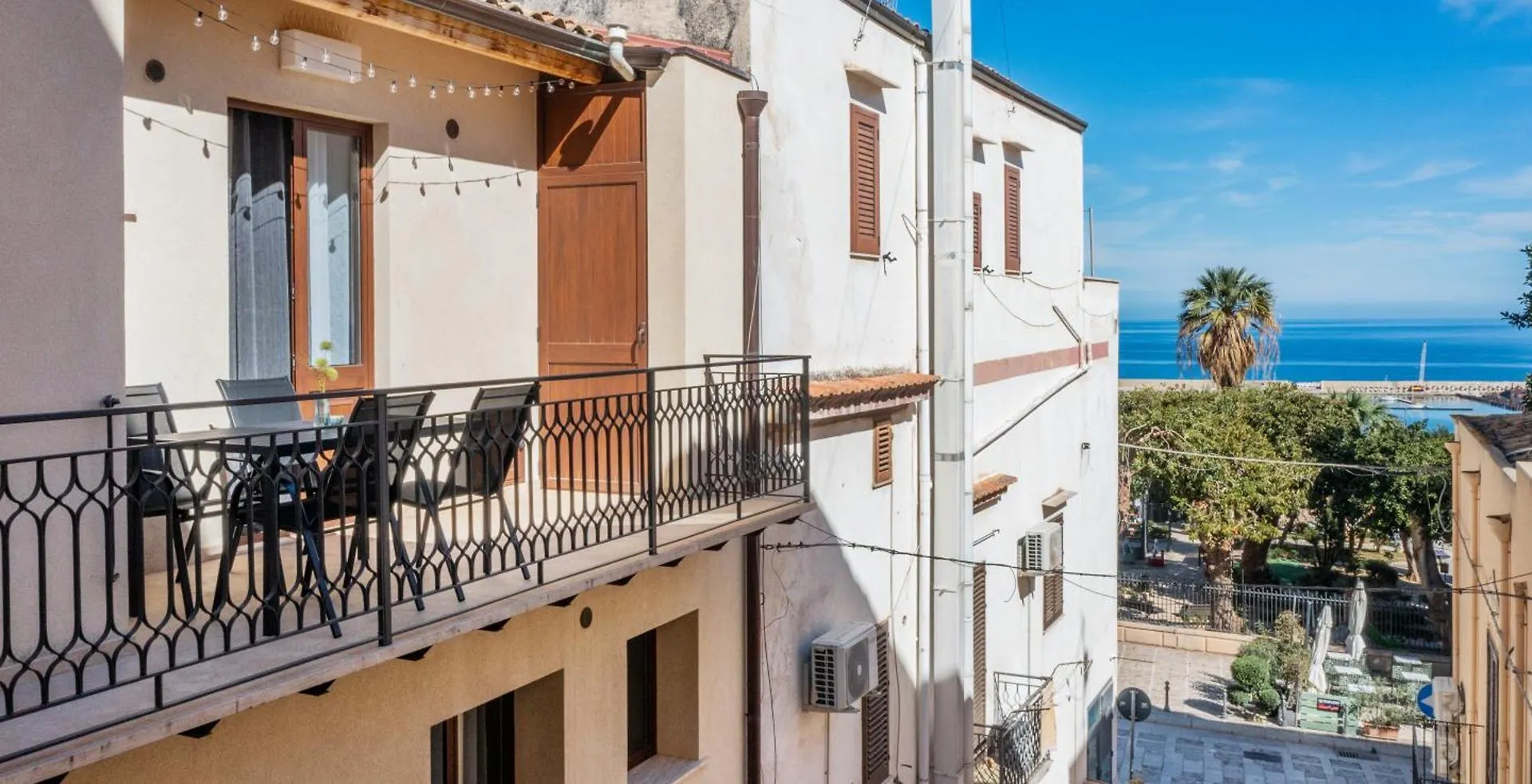 Ciuriddu Appartamenti Castellammare del Golfo 0*,